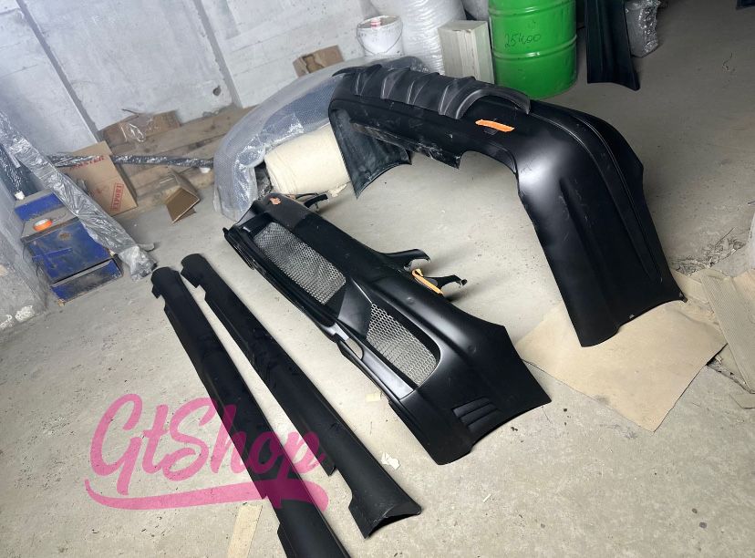 Передний бампер Black Bison на Mercedes-Benz W211 E-Class