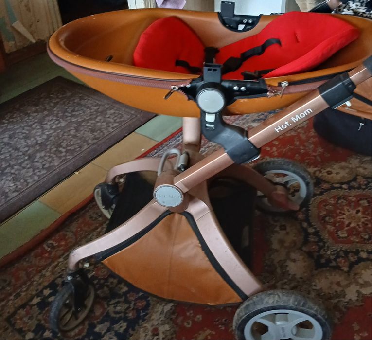 Продам каляску б/у