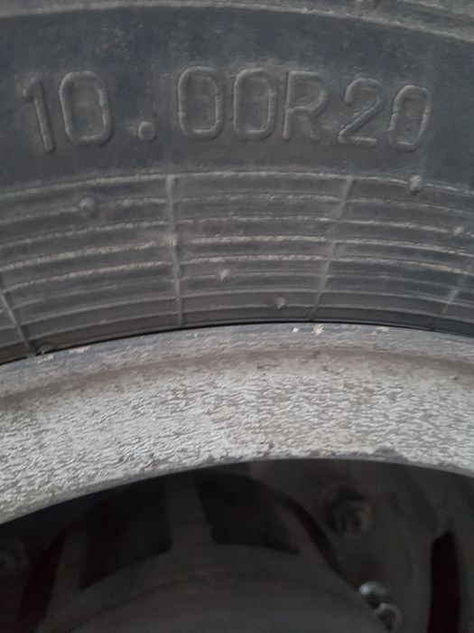 Продам покрышки на грузовые автомашины