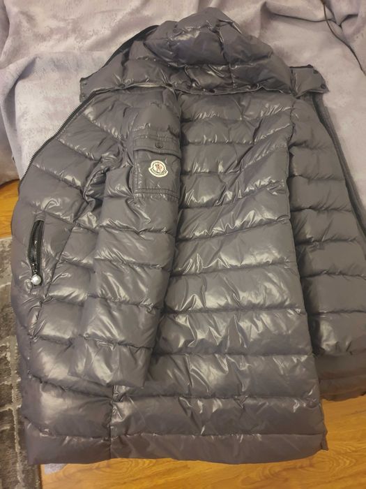 Moncler jacheta lunga 9-12 ani