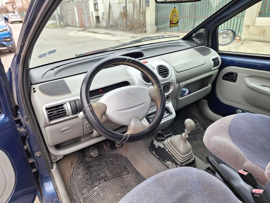 Продавам автомобил