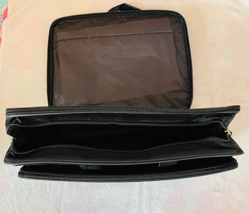 Чанти за лаптоп до 17"