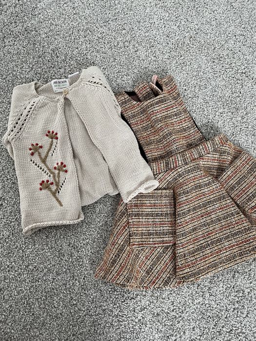 Compleu/set fete, cardigan, sarafan marca koton, zara, 12 luni