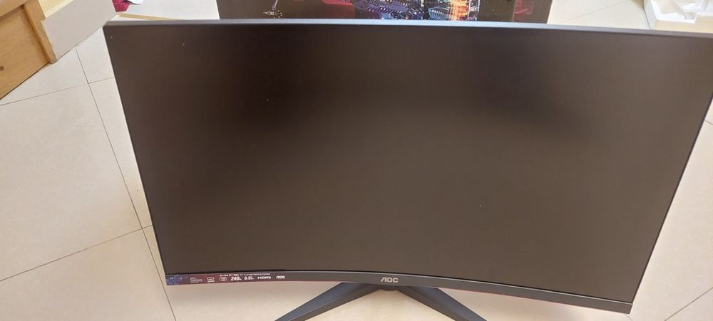 Vând monitor Curved 1500R Gaming LED