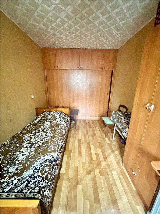 Продам 2х ком.Ержанова,>