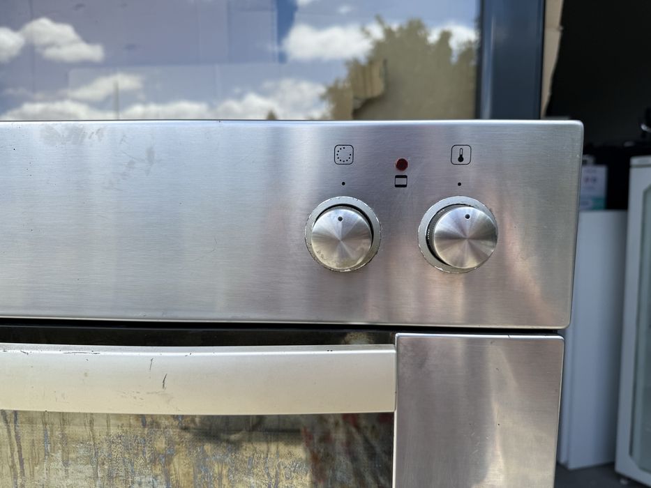 Фурна за вграждане Gorenje с вентилатор