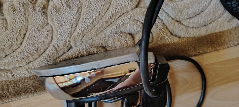 Парна ретро ютия