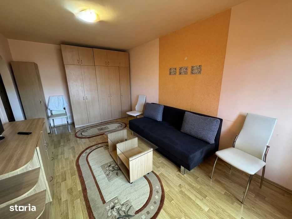 Garsonieră spațioasă, 35 mp, cu bucătărie separată Valea Aurie