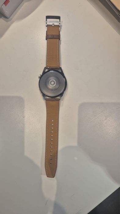 Продаю часы Huawei GT3- 3B1