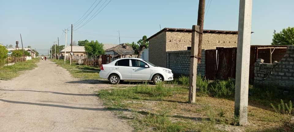 Uy sotiladi 2 xonali viremerka molxona