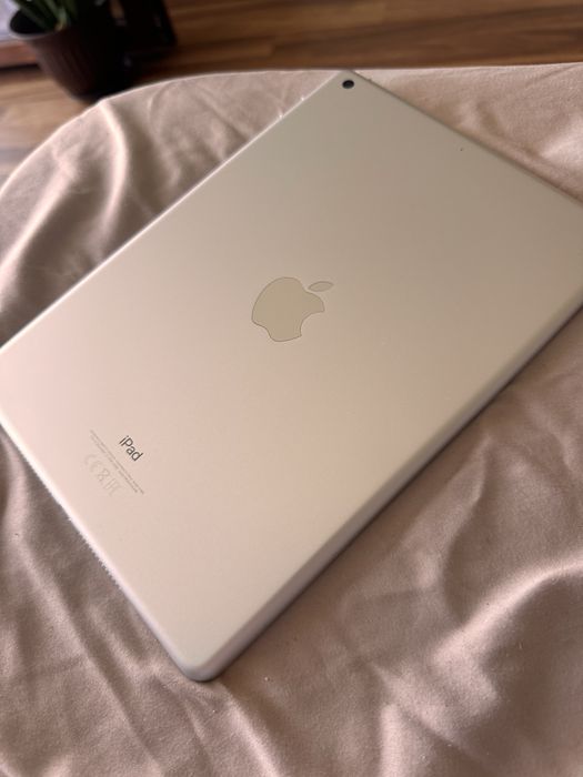 ipad generatia 6