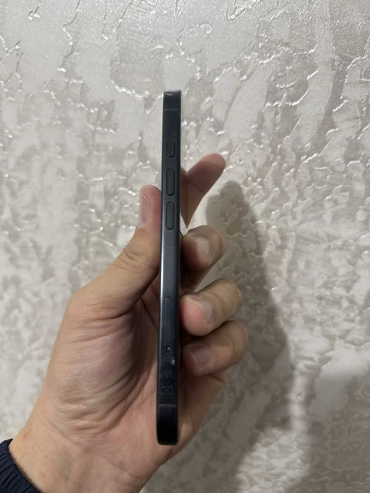 Iphone 16    128/93%