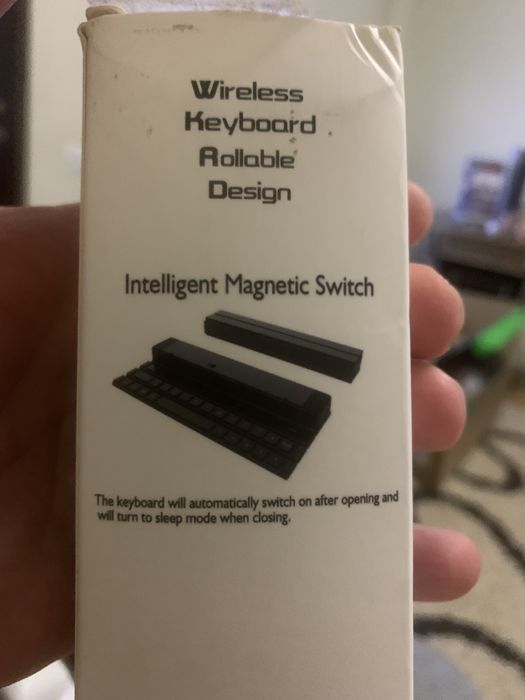 Tastatura wireless rollable design