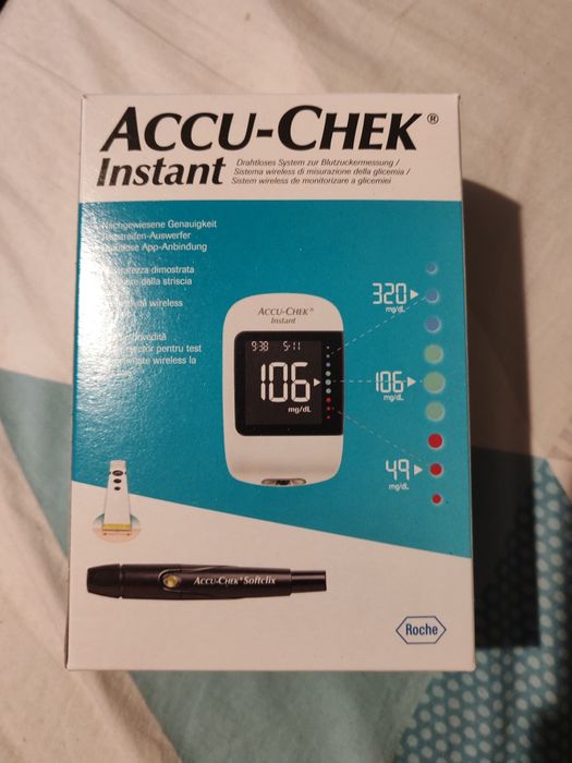 Glucometru ACCU-CHEK Instant