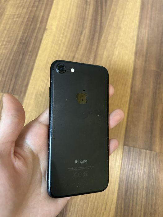 В продаже iPhone 7 32GB