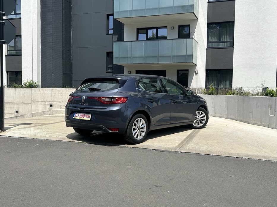 RENAULT Megane 2016 — imagine 4
