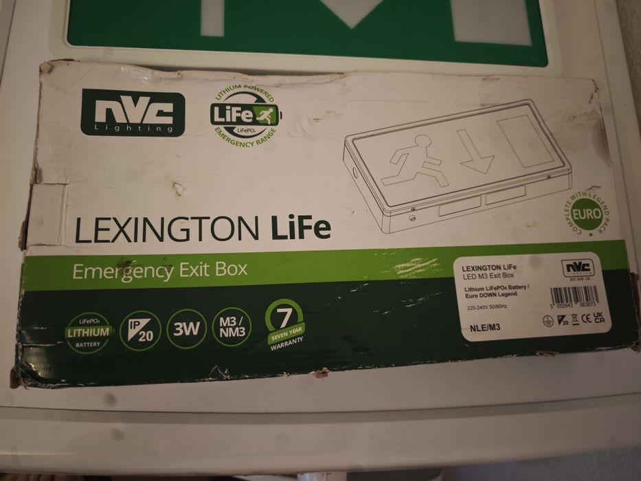 Indicator luminos ieșire de urgență.