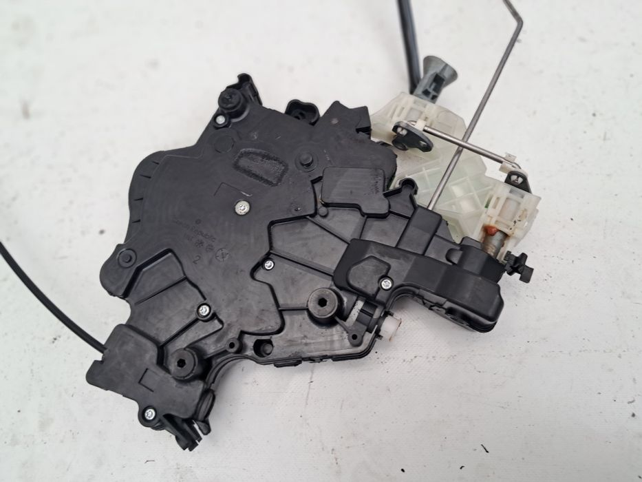 Брава  врата Vw Caddy 2016/2023г