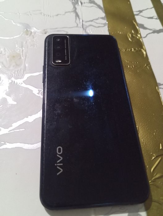 Продам рабочий телефон