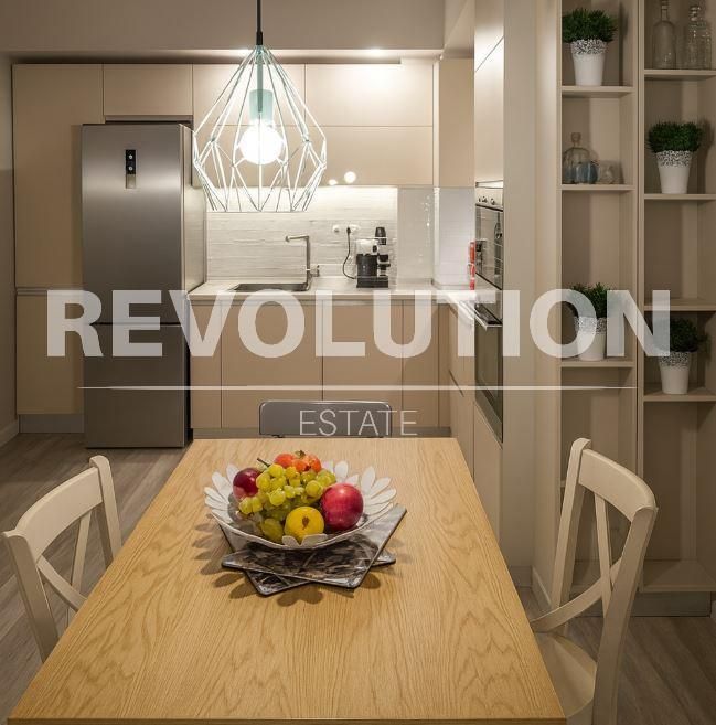 Двустаен апартамент в района на Окръжна болница!