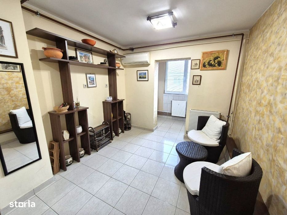 Apartament spatios, frumos renovat, ultracentral, Arad