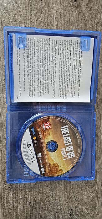 Last of us part 1 and 2