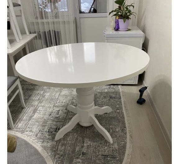 Срочно продам деревянный стол дуб