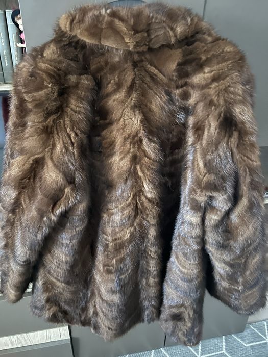 Haina naturala din blana de vizon