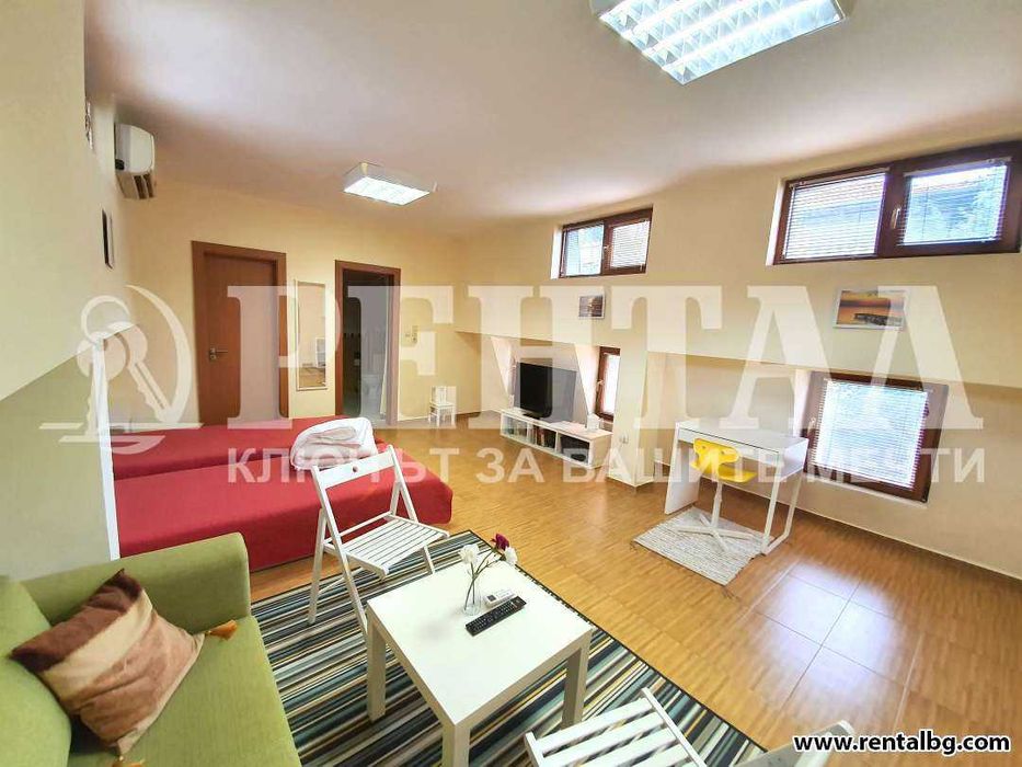 Продава се Тристаен апартамент в Пловдив, Център - 160 кв.м за 1557 €/кв.м - Снимка #12