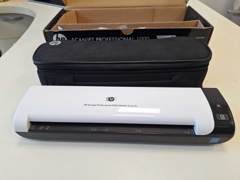 Scanner portabil HP ScanJet Professional 1000 L2722A A4 duplex USB 600 dpi