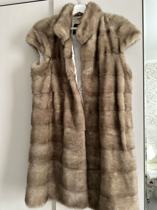 Норковый удлененный жилет