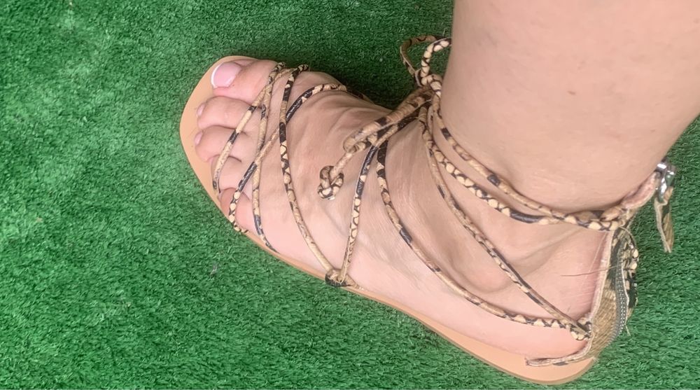 Sandale joase legate Zara noi 35-36