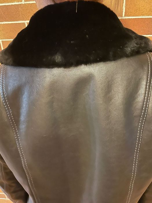 Женская кожаная куртка