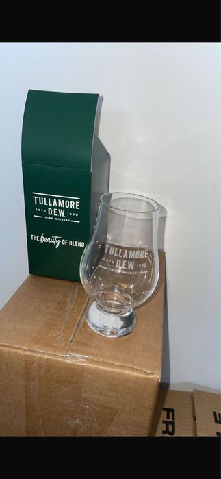 Pahare de vanzare 4€ bucata nu oferim transport