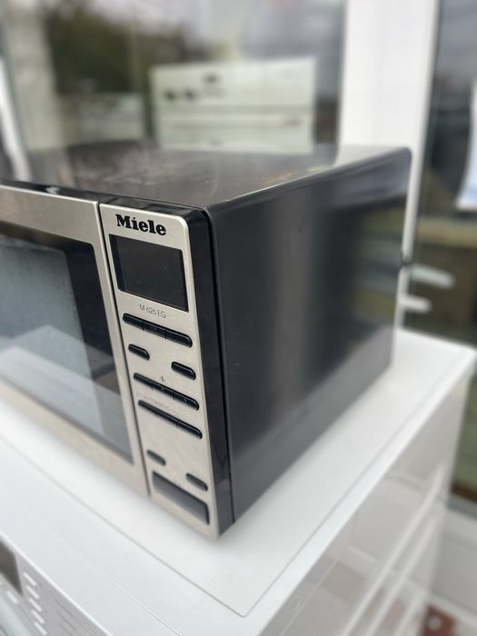 Микровълнова фурна Miele M626EG-ed