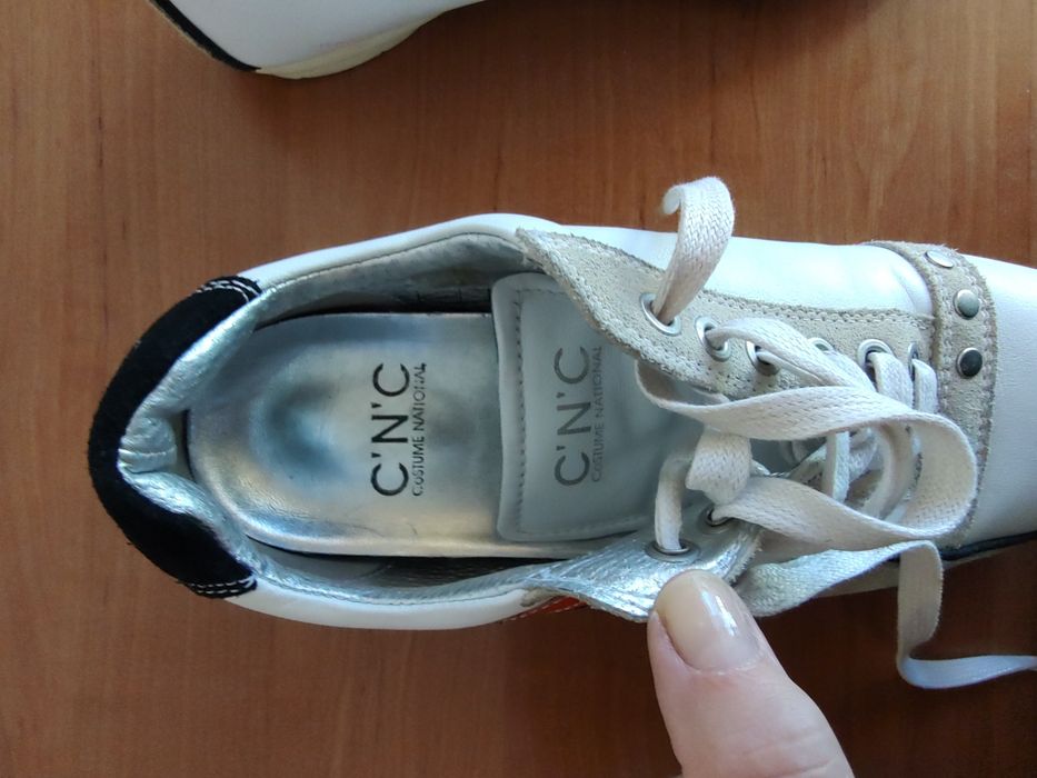 Нови обувки Hogl , Tamaris и сникърси Custome national