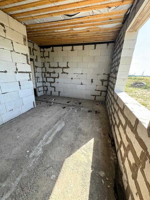 Продам 4-х ком дом, 29 мкр. 35мил!