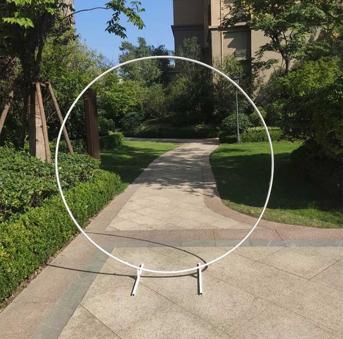 Метална арка, балони, декорация