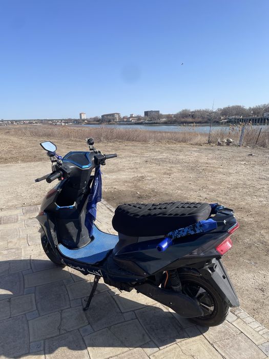 Электронный мопед