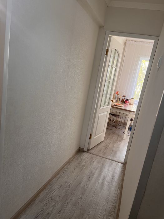 Продам двухкомнатнаю квартиру