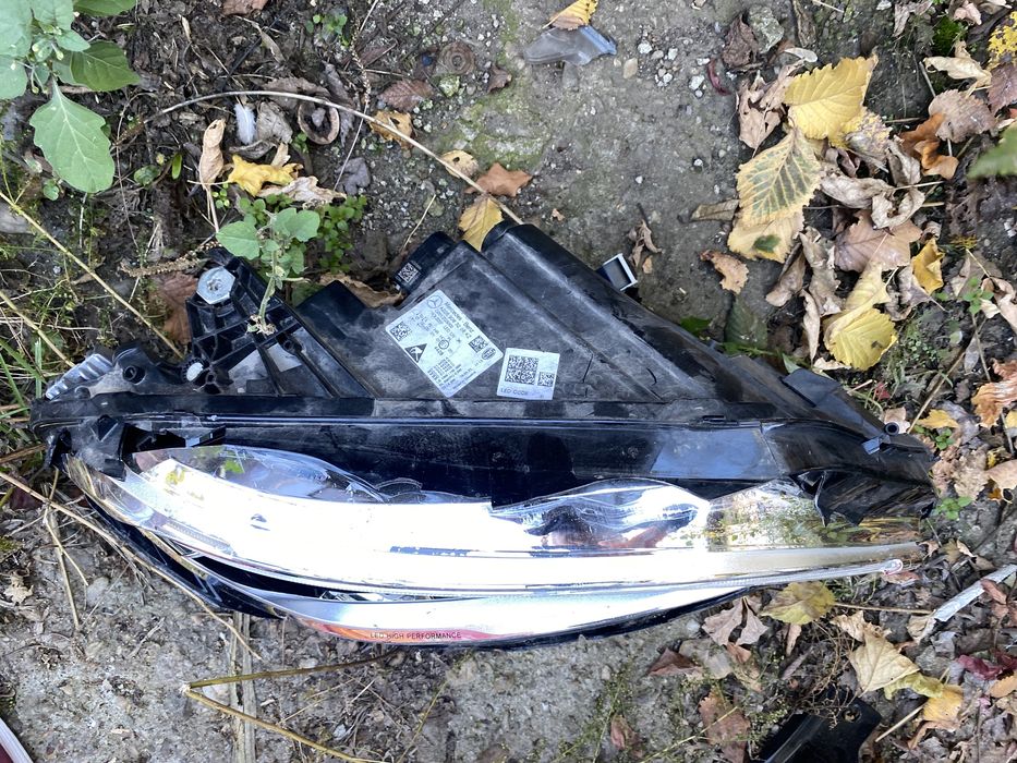 Far Mercedes C-Class W205 Facelift 2018 - 2020 far Dreapta