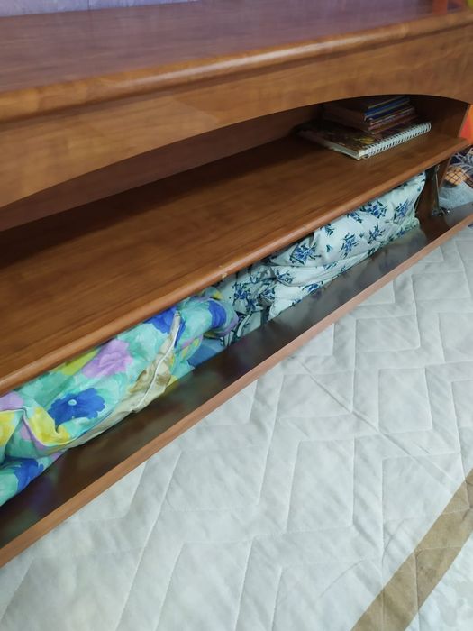 Продам кровать Шатура