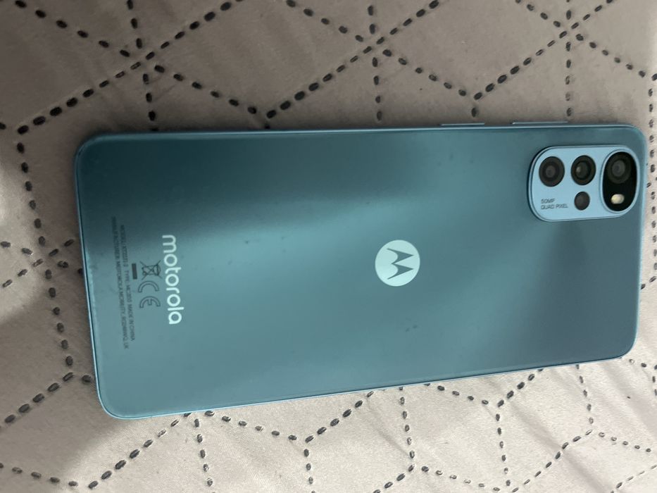Vand telefon motorol 350 lei