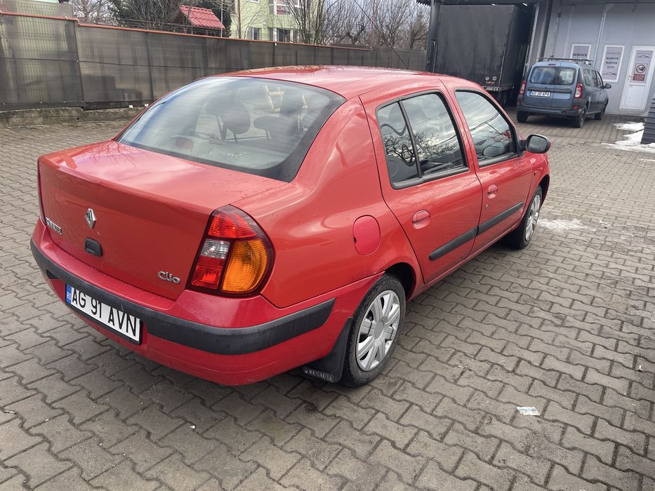 Renault clio 2002 1.4 bemzina