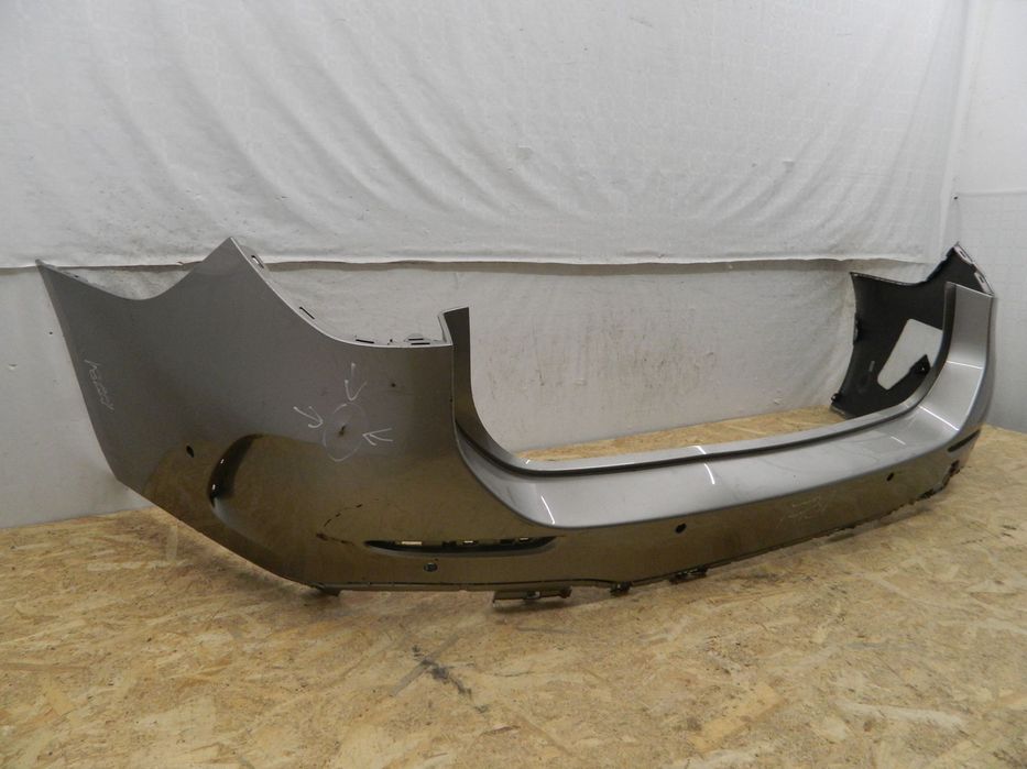 Bara spate Mercedes C-Class W206 AMG Kombi, A2068851103.