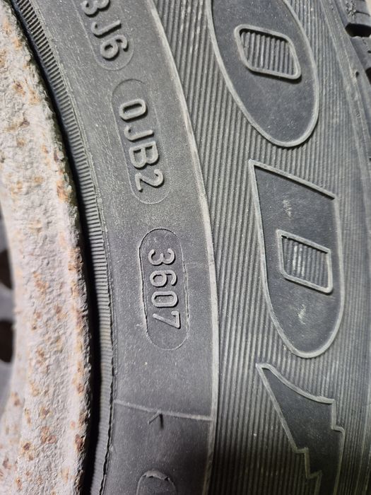 Гуми с джанти комплект-14"