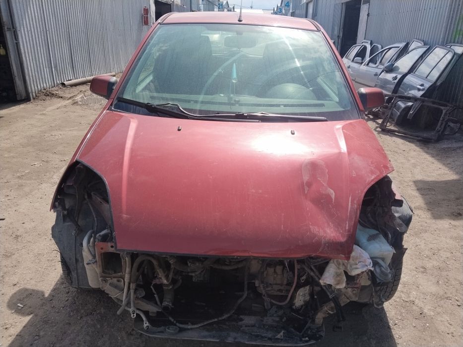 Автомашина Форд фиеста