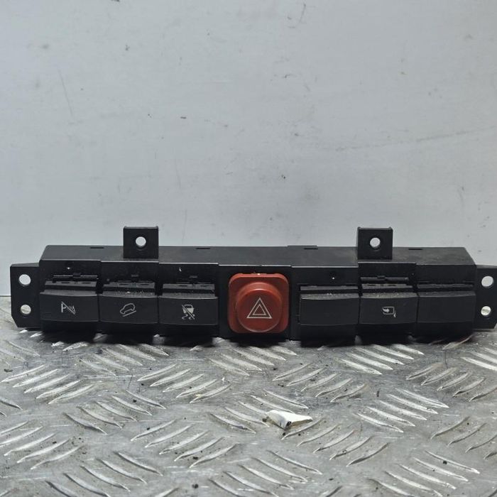 Butoane comenzi bord avarie Opel Antara