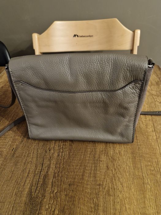 Дамска чанта от естествена кожа Clarks