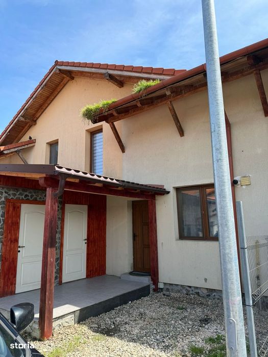 Casa insiruita, P+M, Sanpetru, Mobilata